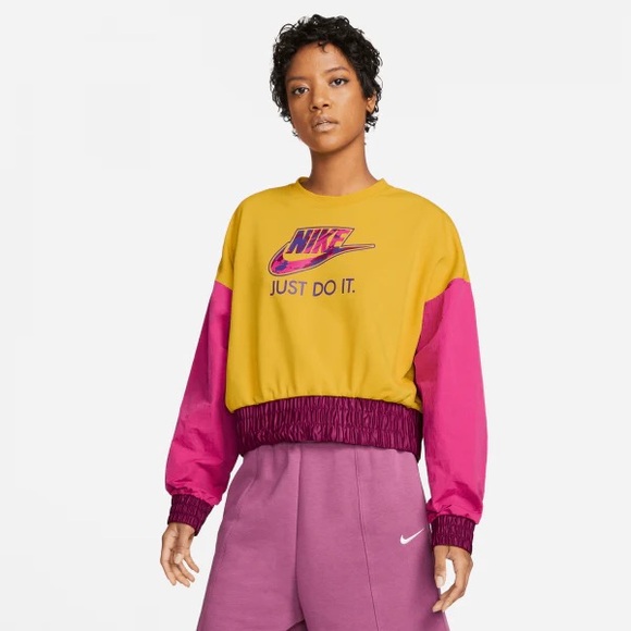Nike Sweaters - NIKE TERRY FLEECE CREWNECK